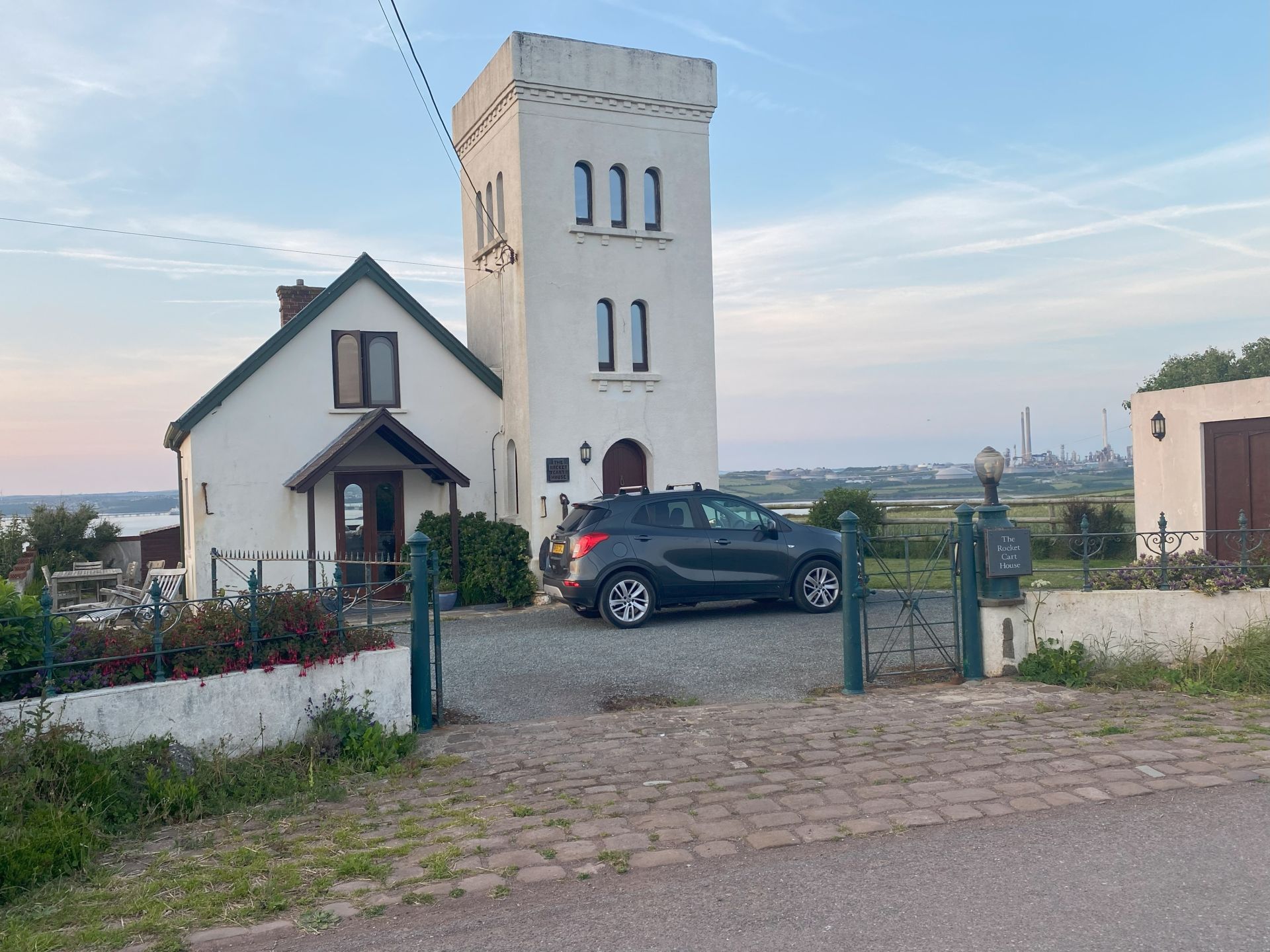 Rocket Cart House